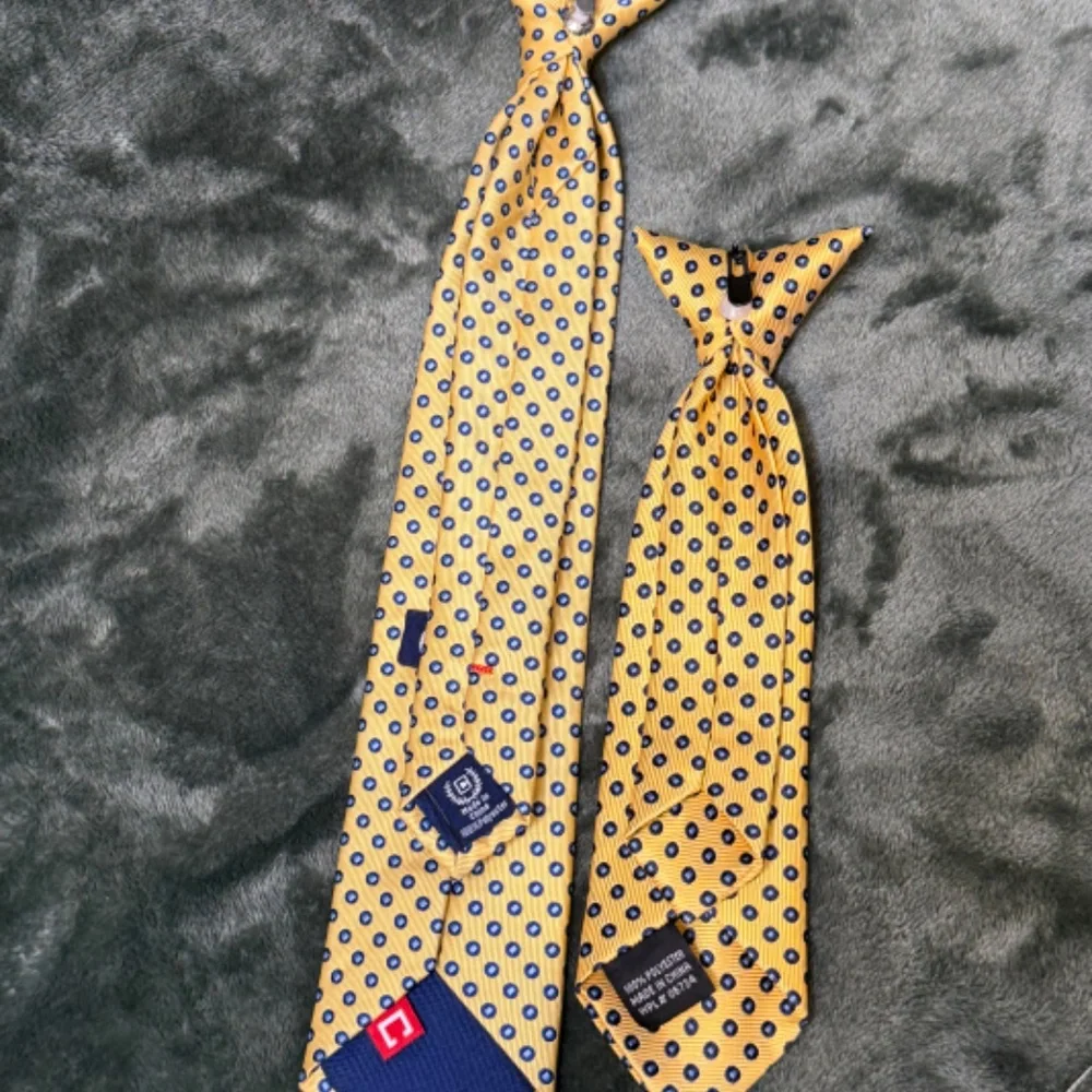 Chaps Boys  Yellow and light blue TIE - Picture 3 of 8